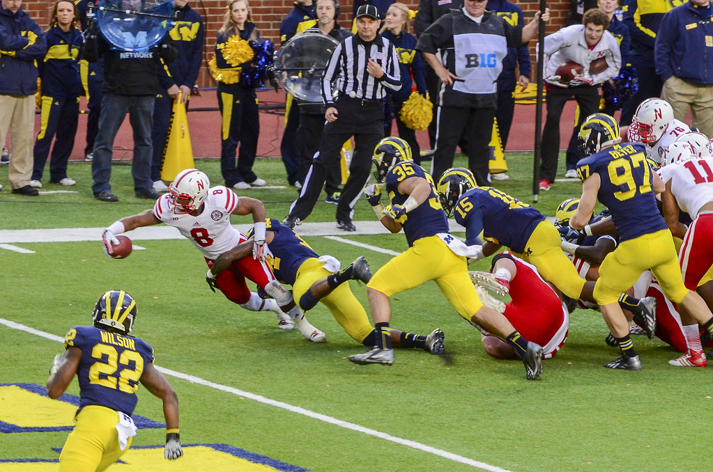 你希望你的俱乐部在英女超一月份的转会窗口签下哪位球员？